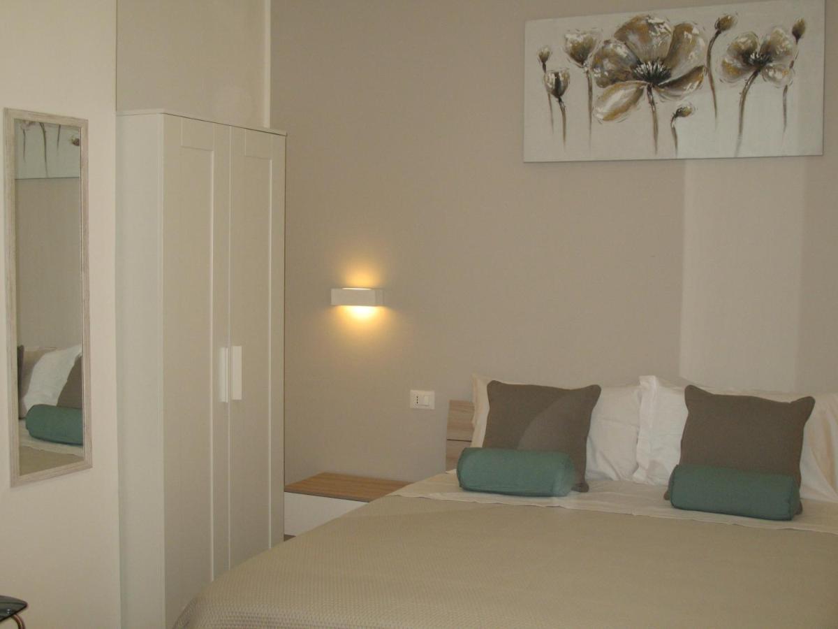 Bed&Bed Tommaso Fazzello Only Rooms Taormina Exterior foto